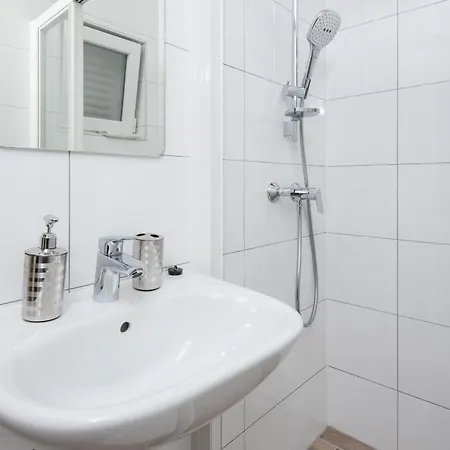 City فندق مبيت وإفطار 3*
